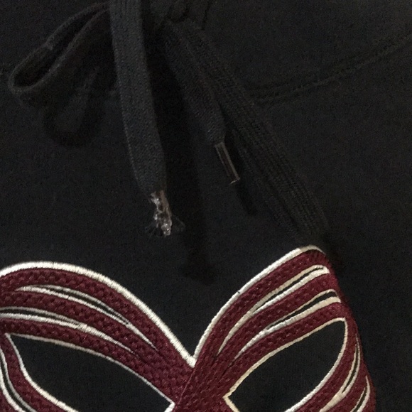 Sweater - Picture 5 of 7